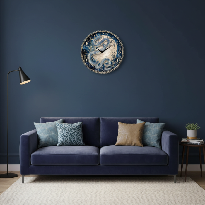 Часы настенные Лунная змея с-141